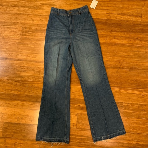 Mindy Rigid Flare Jeans - Picture 5 of 8